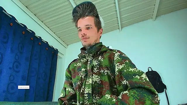 Snapshot of Gold_Loyal77 chatting on 10.16.25 Gold Loyal77 online show from 10.16.25