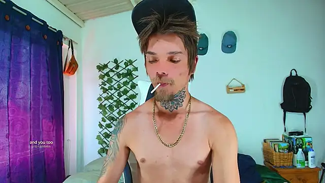 Snapshot of Gold_Loyal77 chatting on 02.12.26 Gold Loyal77 online show from 02.12.26