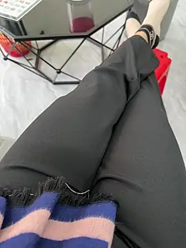 sharon-Hanna online show from 02.12.26