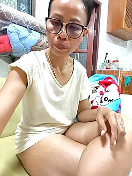 Snapshot of Mama_Eva_1 chatting on 02.11.26 Mama Eva 1 online show from 02.11.26