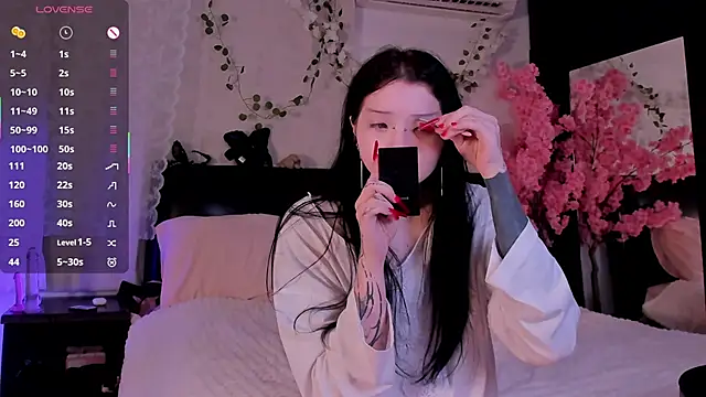 Lein Bone online show from 10.19.25