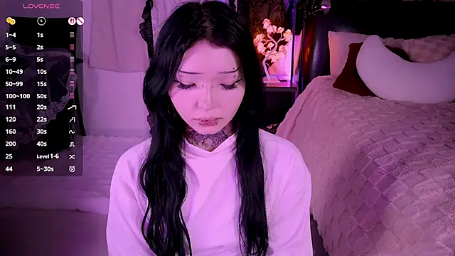 Lein Bone online show from 11.17.25