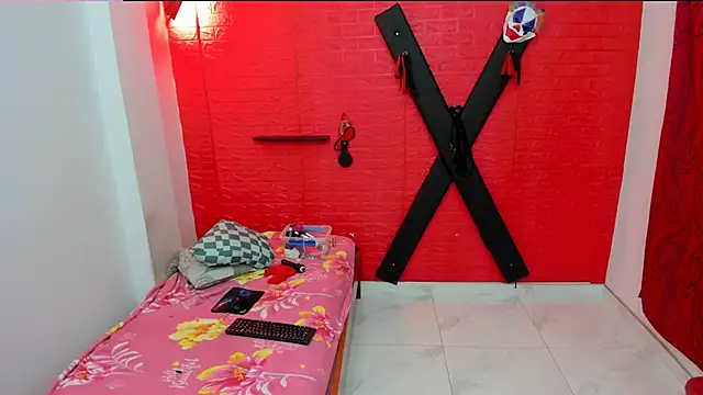 Snapshot of bdsmforever18 chatting on 03.03.26 bdsmforever18 online show from 03.03.26