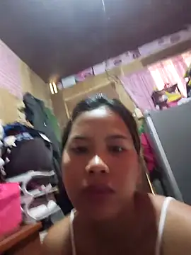 Snapshot of bella01-25-23 chatting on 09.21.25 bella01-25-23 online show from 09.21.25