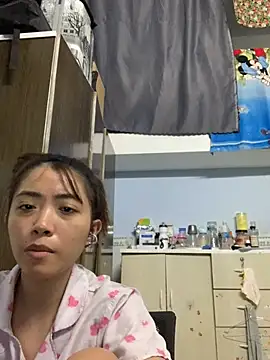 Minee1202 online show from 04.13.26