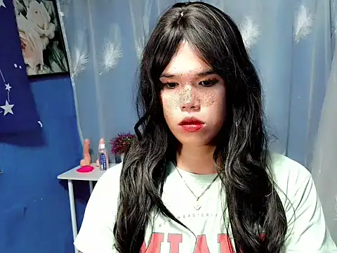 Snapshot of Anggeh_Slut chatting on 09.30.25 Anggeh Slut online show from 09.30.25