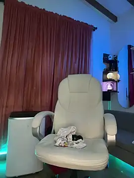 Snapshot of Sharon_07 chatting on 01.23.25 Sharon 07 online show from 01.23.25