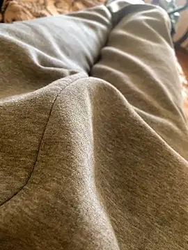 MuzzyFacing online show from 04.08.26