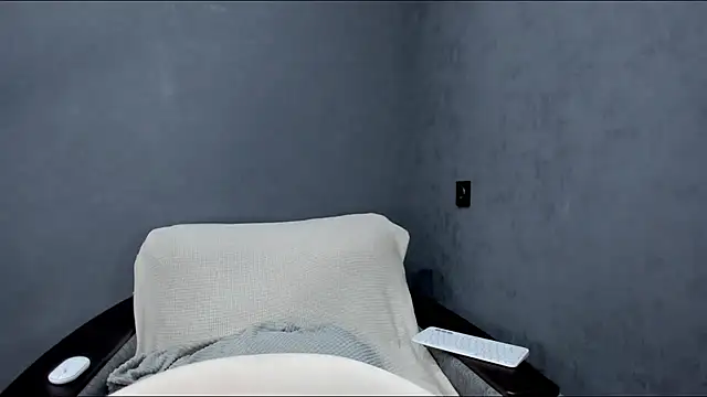 tibetian fox matilda online show from 10.30.25