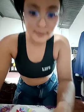 Lily-o online show from 12.21.25