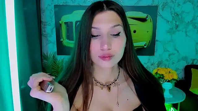 Mollyinyourmind online show from 04.23.26