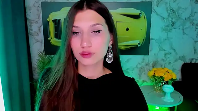 Mollyinyourmind online show from 04.24.26