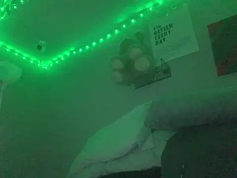 Triggerhappycj100 online show from 03.18.26