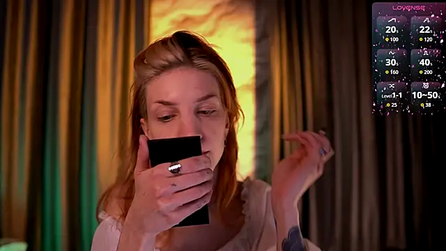 Snapshot of WendyGilber chatting on 01.18.26 WendyGilber online show from 01.18.26