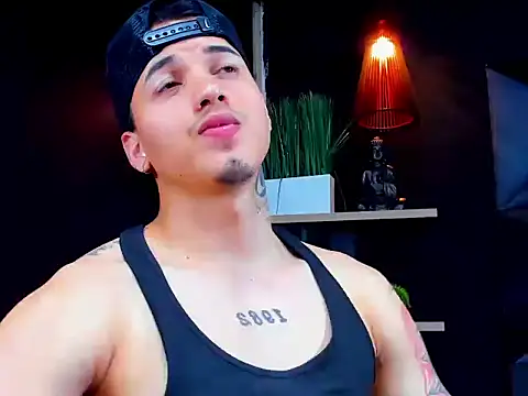 Snapshot of rocoo_santos chatting on 07.22.26 rocoo santos online show from 07.22.26