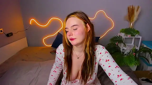 kitty rinnaa online show from 10.15.25