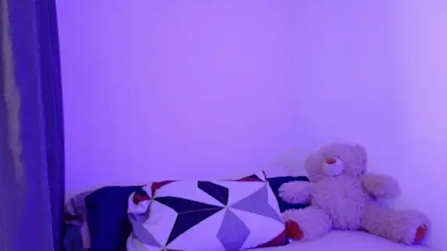 nudesketch1 online show from 10.18.25