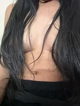 Snapshot of modelnishu chatting on 03.05.26 modelnishu online show from 03.05.26