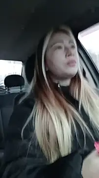 Reina Cummings online show from 12.01.25