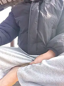 starvingo2002 online show from 11.30.25