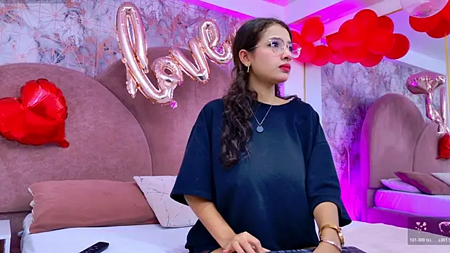 Snapshot of Angelique_Angell chatting on 02.20.26 Angelique Angell online show from 02.20.26