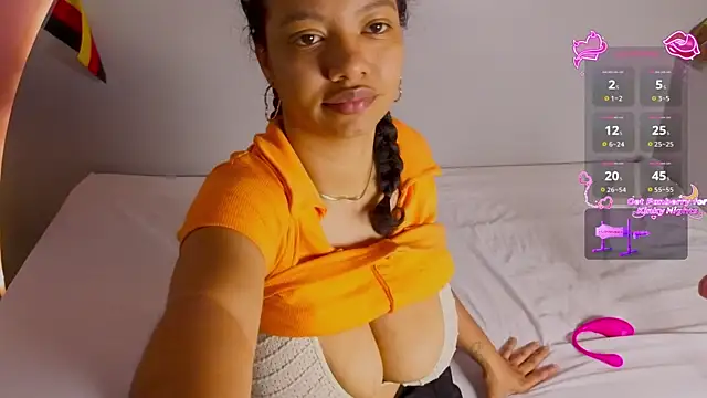 Snapshot of CandelaCool_ chatting on 06.26.26 CandelaCool online show from 06.26.26