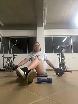 AlissonPeach01 online show from 09.23.25