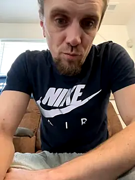 Snapshot of alwayshorny90 chatting on 11.01.25 alwayshorny90 online show from 11.01.25