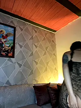 Alisse taylor2 online show from 11.11.25