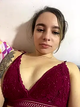 karla-thomsom10 online show from 12.18.25