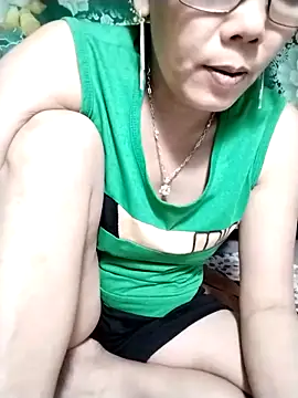 Snapshot of Minety473 chatting on 09.19.25 Minety473 online show from 09.19.25