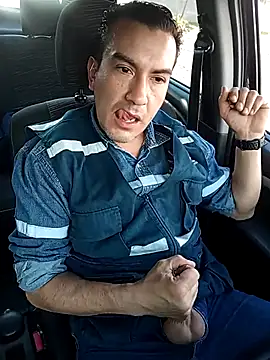 Snapshot of Blackaxes chatting on 02.24.26 Blackaxes online show from 02.24.26