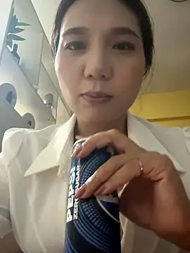 Dujuan-d online show from 10.17.25