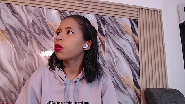 Samantha Fox69  online show from 03.17.26