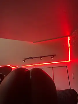 Mercedeszzz online show from 02.20.26