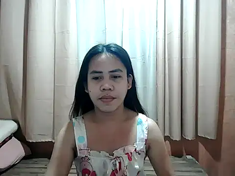 Snapshot of exoticpinay_dolly chatting on 10.12.25 exoticpinay dolly online show from 10.12.25