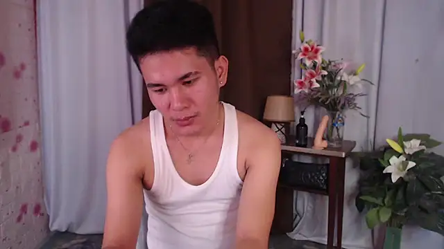 Snapshot of master_kent chatting on 11.12.25 master kent online show from 11.12.25