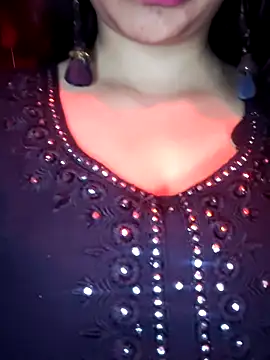 annanya01 online show from 11.18.25