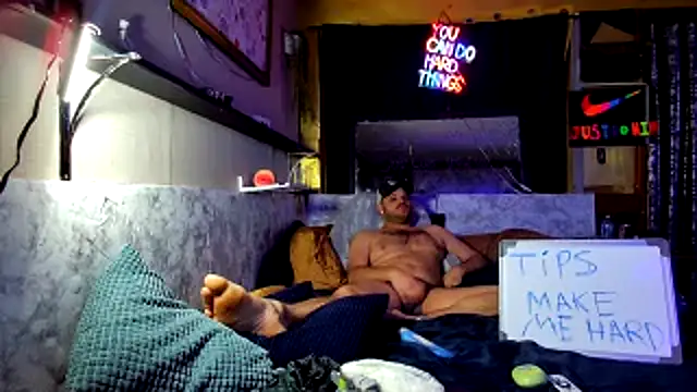 Xstumpy online show from 04.12.26