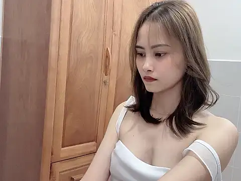 Snapshot of Truclynk1702 chatting on 09.17.25 Truclynk1702 online show from 09.17.25