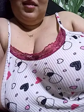 Snapshot of Karima_One_ chatting on 09.10.25 Karima One  online show from 09.10.25