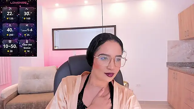 Sharon breezee online show from 11.30.25