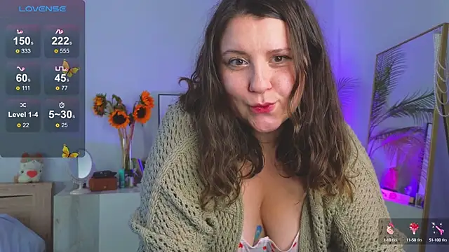 Snapshot of Edalyn_Af chatting on 09.25.25 Edalyn Af online show from 09.25.25