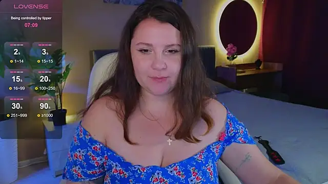 Snapshot of Edalyn_Af chatting on 09.26.25 Edalyn Af online show from 09.26.25