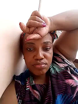 SexyKiarah online show from 10.18.25