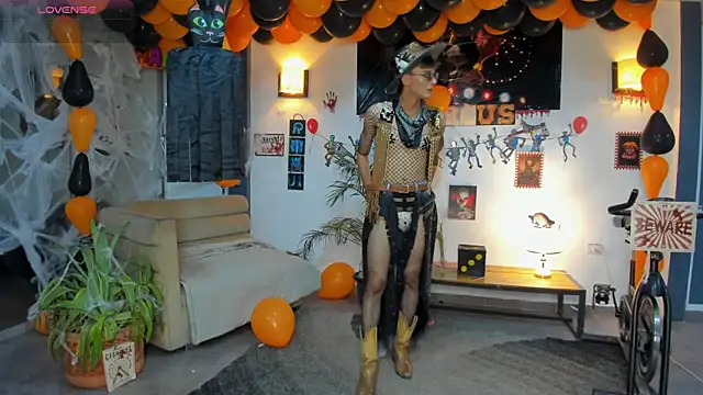 Bisexlifehot   online show from 10.30.25