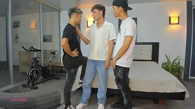 Bisexlifehot   online show from 11.08.25