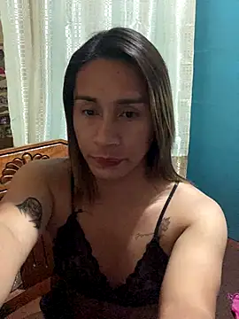 pretty TRANSjona online show from 10.24.25