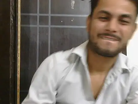 Snapshot of ursdreamperson chatting on 05.12.26 ursdreamperson online show from 05.12.26