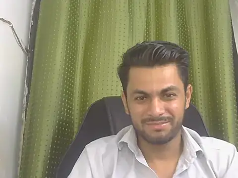 Snapshot of ursdreamperson chatting on 07.10.26 ursdreamperson online show from 07.10.26